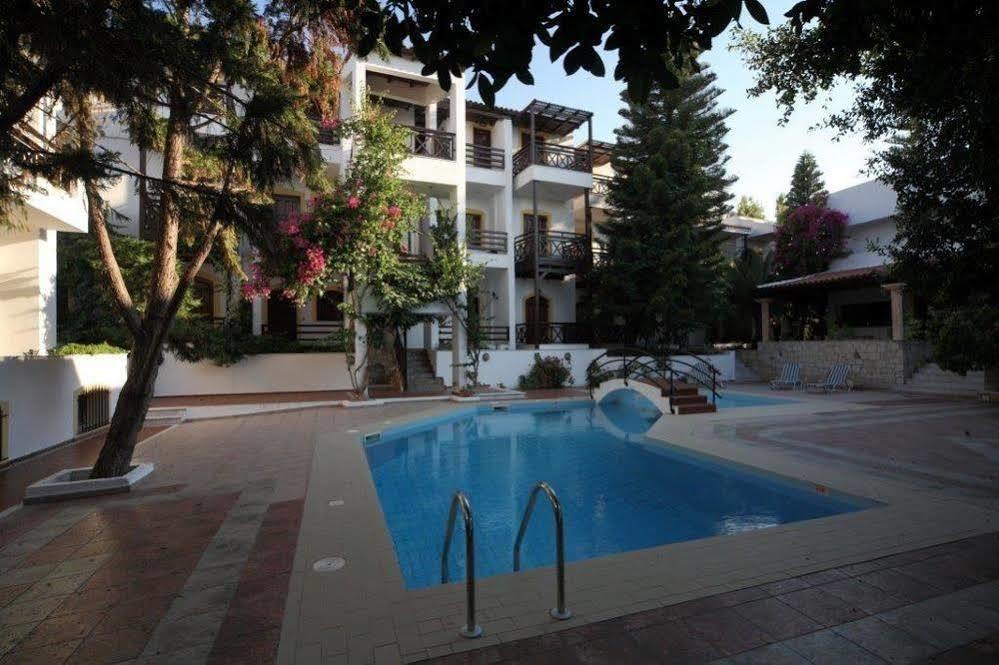 Rena Apartments 古瓦伊 外观 照片